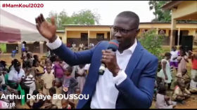 Ecole gratuite: Arthur Boussou (LIDER) indexe la fausse promesse de Ouattara et parle de MamKoul2020 by Nathalie Yamb (NON-OFFICIELLE)